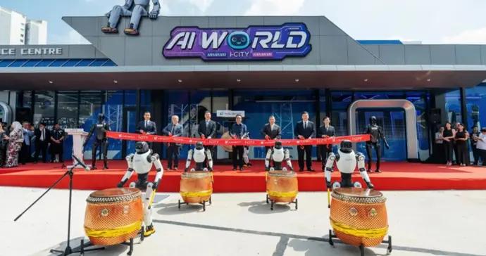 智元機器人出海，首家海外體驗館落戶馬來西亞