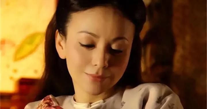 處決前，叛將求太宗照顧其子，回應：我送他兩美人，永久做他乳孃