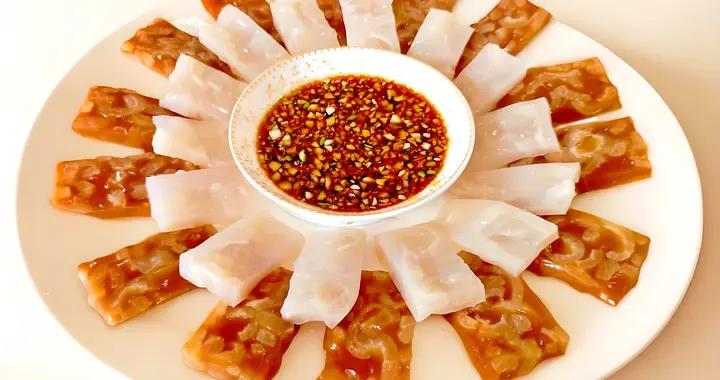 做豬皮凍，切記別直接用水煮！教你正確做法，皮凍爽滑透亮又勁道