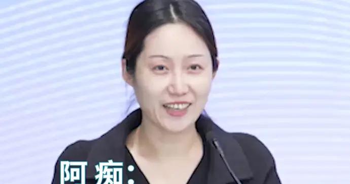 文匯視訊｜阿癡：真正的我是一束小小的火苗，倔強地發出永不熄滅的光