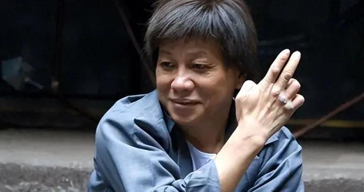 突發！77歲梁小龍不幸離世，成龍發文悼念，賬號正常更新引熱議