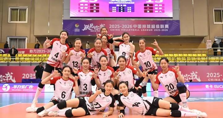 排超 | 橫掃對手，浙江西塘姚莊女排豪取主場六連勝！