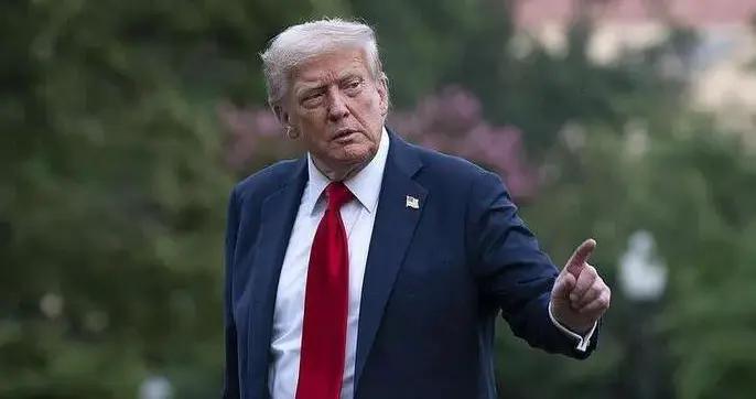 五大國罕見1:4，闖下大禍的特朗普急病亂投醫：10億美元賣1個席位