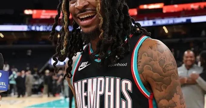 莫蘭特：我是一個忠誠的人，我背上的灰熊紋身證明了我的去向