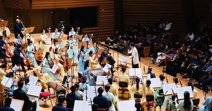 從江南情景到歲寒三友，上海民族樂團奏響顧冠仁力作