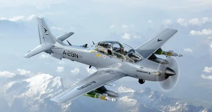 螺旋槳飛機竟成無人機殺手？巴航工業這招太聰明，省錢又實用！