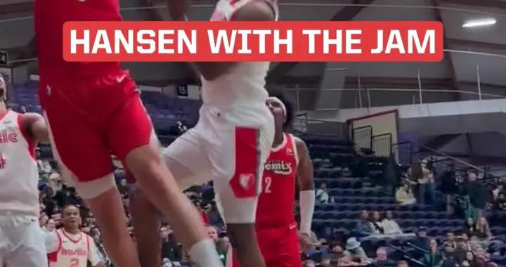 犯規控制不佳，楊瀚森半場4中2得8分1板1斷1帽4失誤3犯，正負值-5