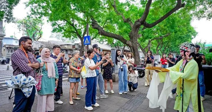 去年6.97億人次出入境，創歷史新高