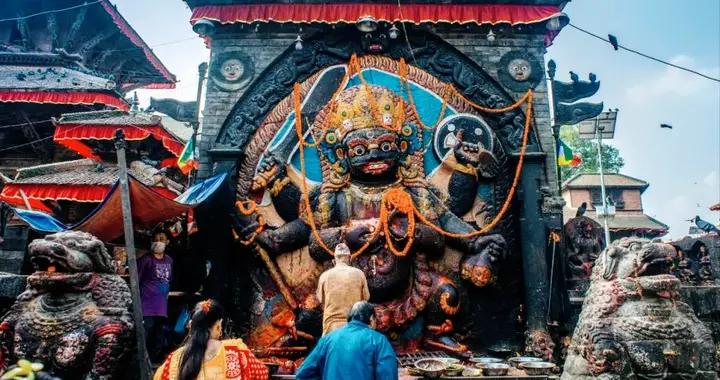 2月出發！一次打卡兩大佛國祕境，穿過古老尼泊爾，抵達幸福不丹