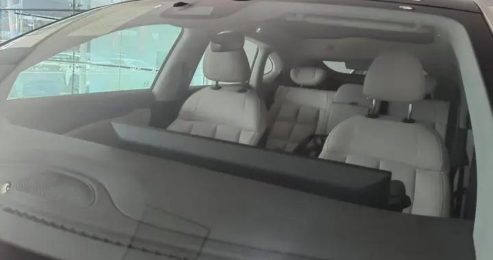 智己LS9：豪華與性能的夢幻之選