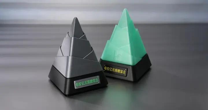 給員工母校發“年終獎”，一億捐贈背後的邏輯