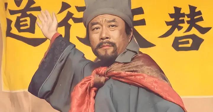 林沖出戰史文恭，想起周侗教誨：他槍法更強，回馬槍或有三分機會