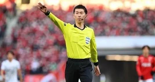 官方：日本裁判組執法成都蓉城vs武裏南聯，荒木友輔擔任主裁