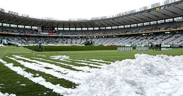大雪也擋不住觀賽熱情，J聯賽特別大會首輪上座率打破歷史紀錄