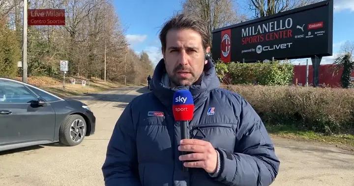 意天空：米蘭利用內部罰款組織所有的團隊成員舉行了晚宴