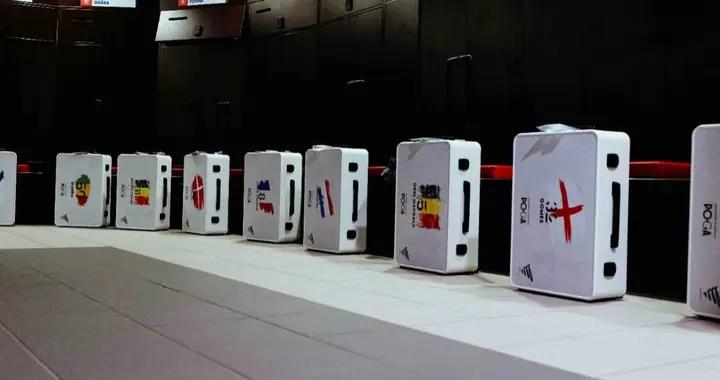 恩德里克曬爲里昂隊友贈送POGA PS5套件，目前市場價約1000歐