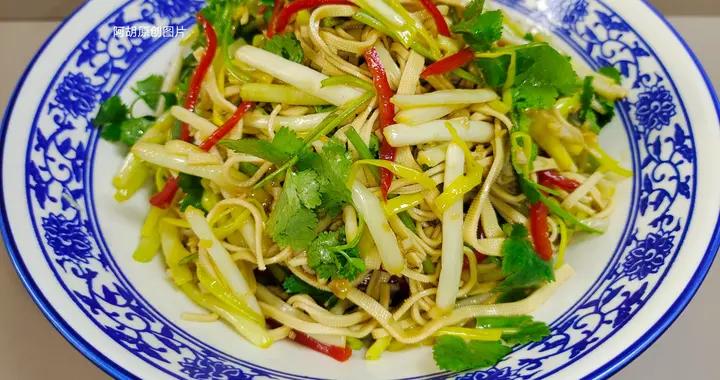 過年涼拌菜！試試這兩樣一起拌，快手輕鬆上桌、一口開胃清爽解膩