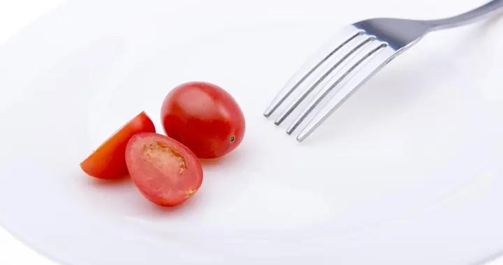 每週斷食一天的好處藏不住了！這樣做更科學