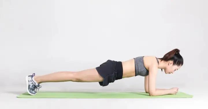 這個習慣性的坐姿，可能帶來終生傷害！