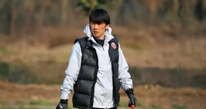 官方：郝海濤執教齊魯超青島隊；他曾在河南等俱樂部任職