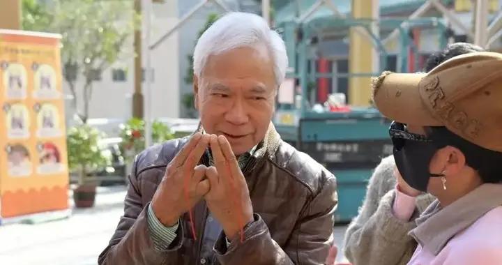 被傷的不輕！75歲李龍基拜月老求姻緣，想找17歲半、身價46億女生