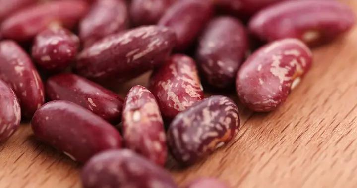 除溼選紅豆還是赤小豆？差別大！赤小豆纔是主力，別喫錯了