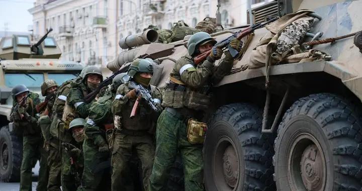 戰鬥到底！普京通告全球，加強軍權，200萬“影子軍隊”誓死效忠