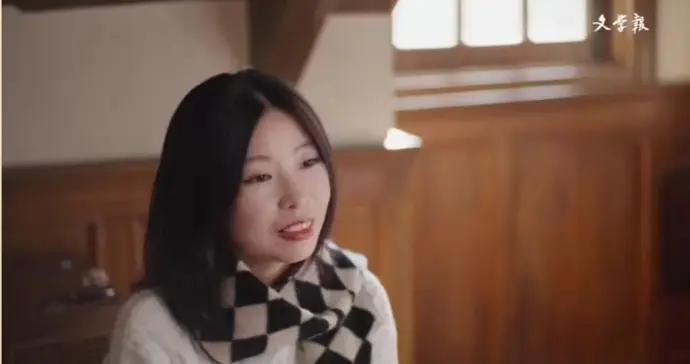 青年作家三三：上班要人沉穩，寫作允許幼稚