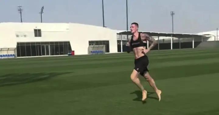 太陽報：對陣埃弗頓賽前，謝什科專程飛往迪拜參加私人特訓