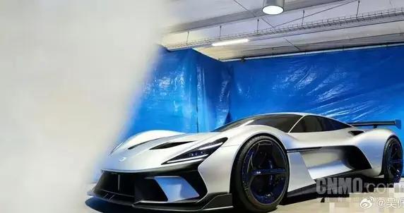 胡崢楠回應小米超跑實拍圖：網友作品 實車帥多了！