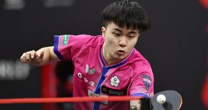 林昀儒4-1弗朗西斯卡晉級新加坡大滿貫四強，對後者保持十戰全勝