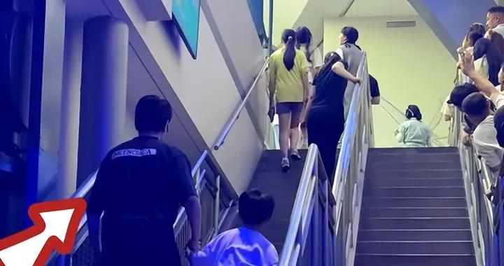 馮紹峯也沒想到，七夕這天，前妻趙麗穎，給他留了一個大“驚喜”