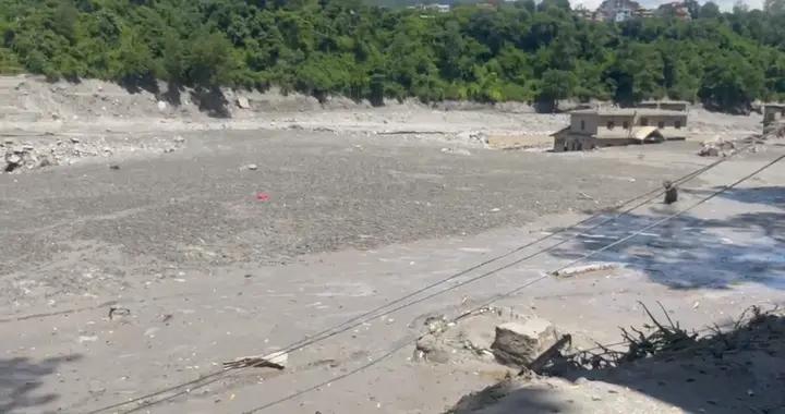 尼泊爾北部山洪遇難人數升至469人