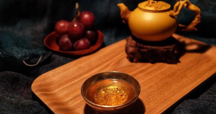 喝茶真的能減肥嗎？別幻想躺瘦，看懂原理再喝
