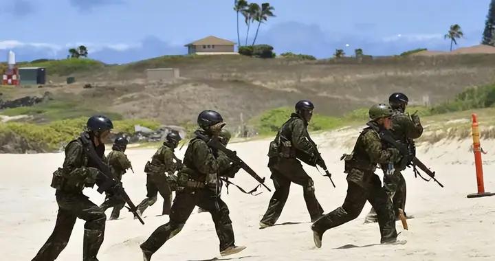 日本被俄方重新盯上：軍費連漲軍演創紀錄，它比烏克蘭更難對付