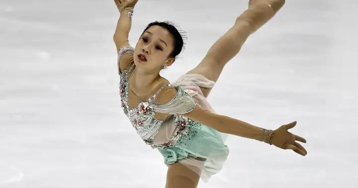 穆梓希獲得中國花樣滑冰俱樂部聯賽總決賽女子單人滑冠軍