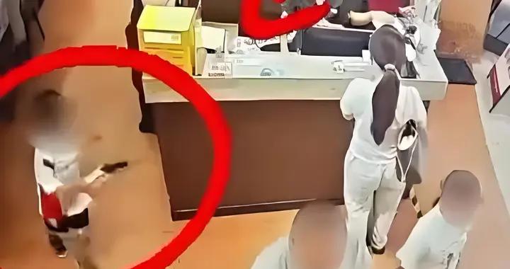 4歲男童父親反擊才3天，噁心的事發生了，還不止一件