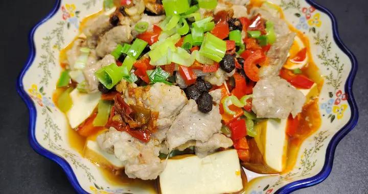 太喜歡這個蒸菜！三四種食材一鍋出，不加一滴水、鮮嫩入味又下飯