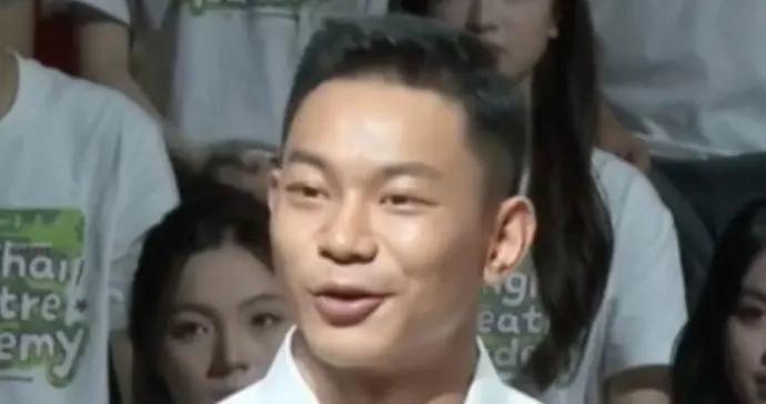 袁志平在上戲開學典禮談選擇：人要往心裏走，做打動自己的選擇