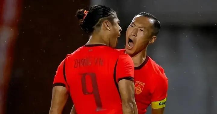 U23國足VS伊朗：吳曦坐鎮中場 蒯紀聞+王鈺棟領銜進攻 張玉寧衝鋒