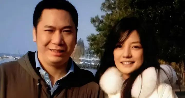 毀掉趙薇的，不是黃有龍，如今林心如劃清界限，又堵了她一條退路