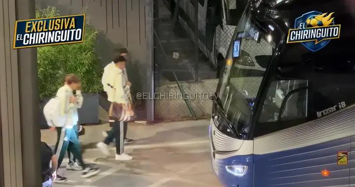 皇馬：穆里尼奧與姆巴佩上大巴前相互交流