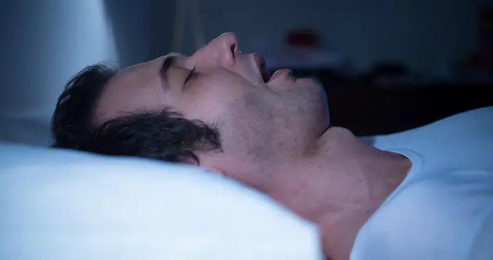 呼吸機戴不住怎麼辦？睡眠呼吸暫停不止一種治法