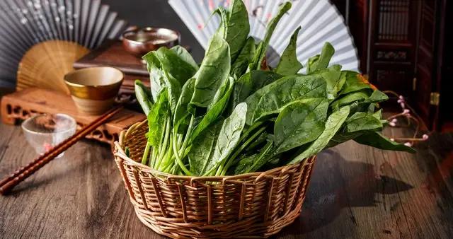 立冬養生：多喫4種“鹼性”菜，爲過冬築牢健康根基