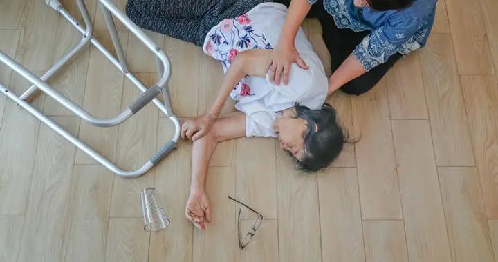 48歲女子糖尿病離世，醫生呼籲：兩種早餐儘量停用，別再貪喫了