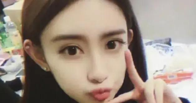 孟子義早期寫真曝光！這臉蛋哪像整過？原生態顏值太能打