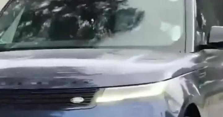 回來了，阿勞霍抵達巴薩訓練基地，將隨隊訓練