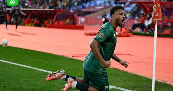 南非3-2津巴布韋晉級16強，阿波利斯點射絕殺、福斯特破門