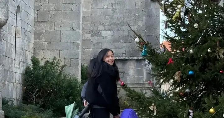 被嫌生不出娃掃地出門，陳法拉讀碩闖好萊塢，如今二婚兒女雙全