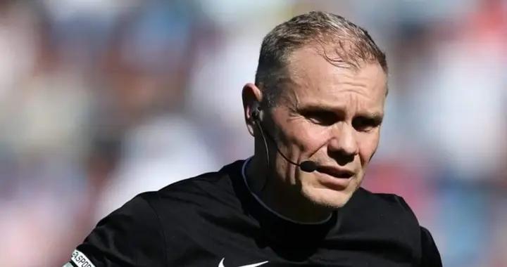 前英超裁判：看VAR太久通常是要推翻原判罰，在盤算怎麼解釋